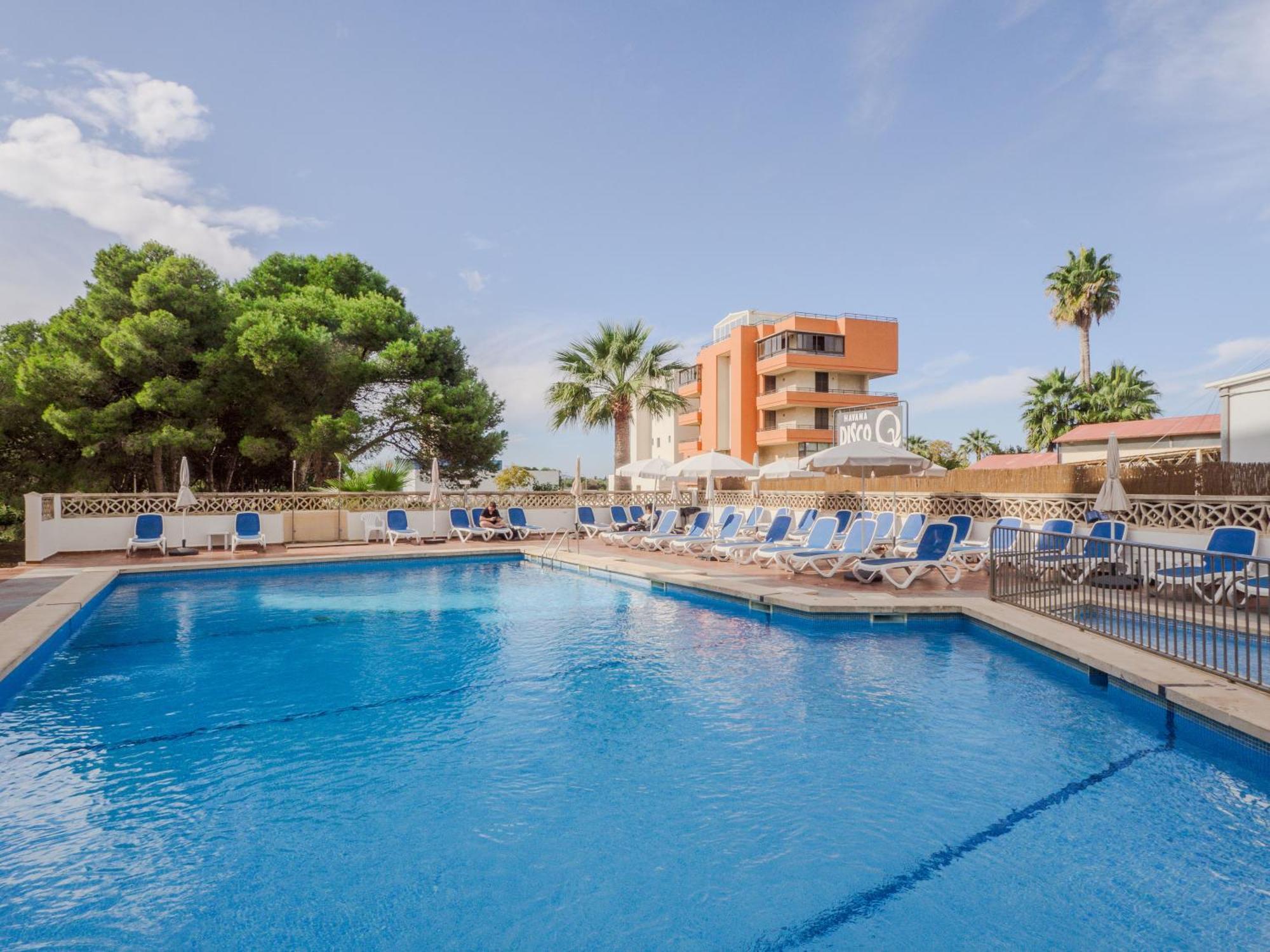 Hotel Santa Maria Playa Кала-Мільор Екстер'єр фото
